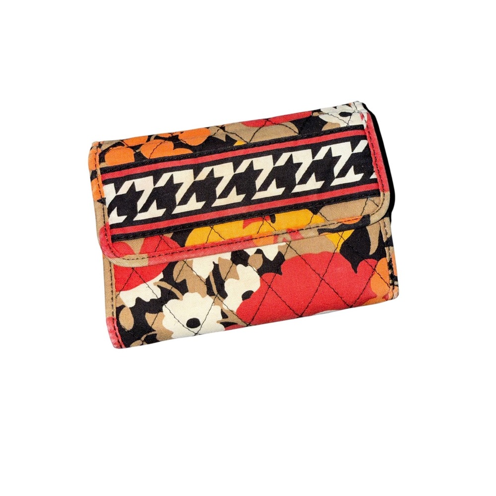 Vera Bradley Bittersweet Quilted Trifold Wallet Red Orange Houndstooth Interior - Picture 1 of 5
